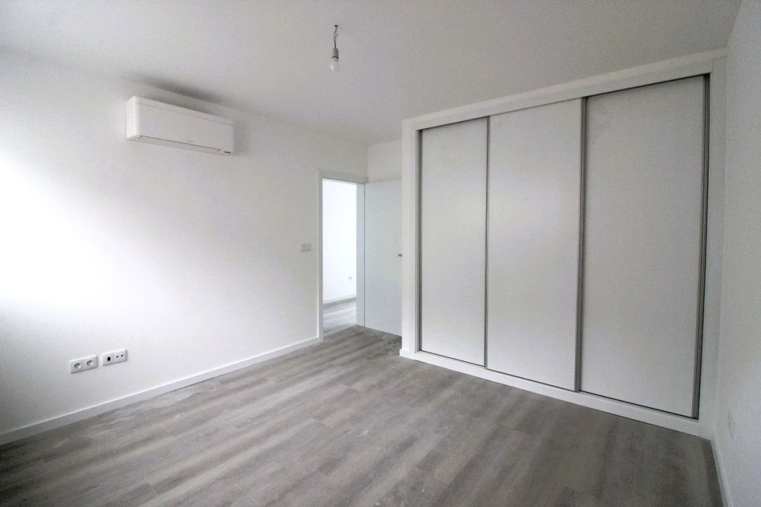 Moradia T3 para Venda em Funchal Foto 9