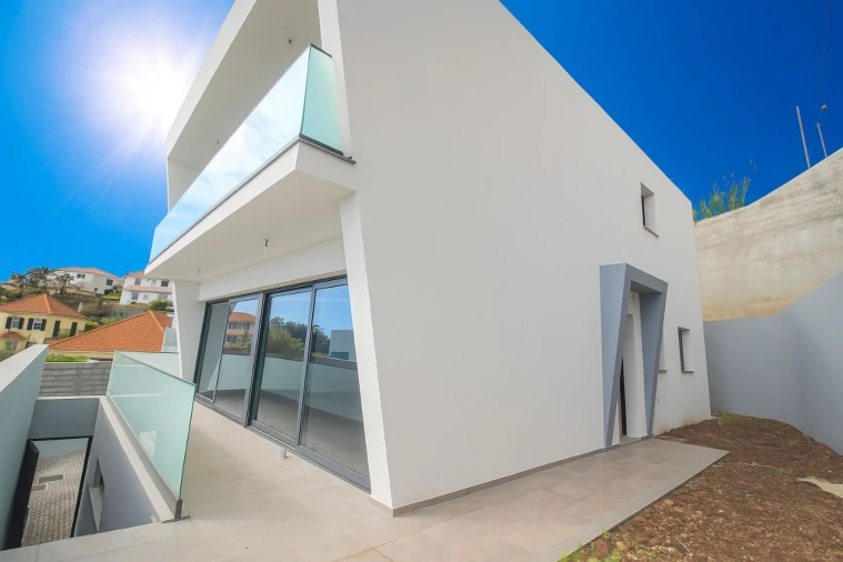 Moradia T3 para Venda em Funchal Foto 1