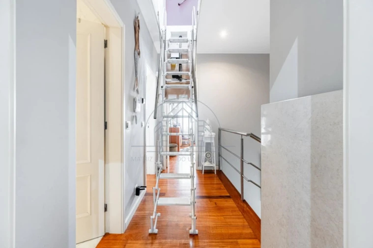 Apartamento T4 para Venda em Vila Nova de Gaia Foto 11