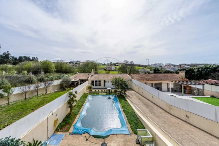 Apartamento T4 para Venda em Vila Nova de Gaia Foto 23