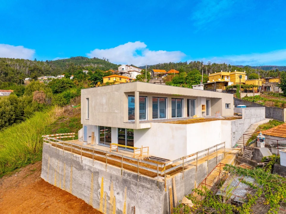 Moradia T3 para Venda em Calheta Foto 12