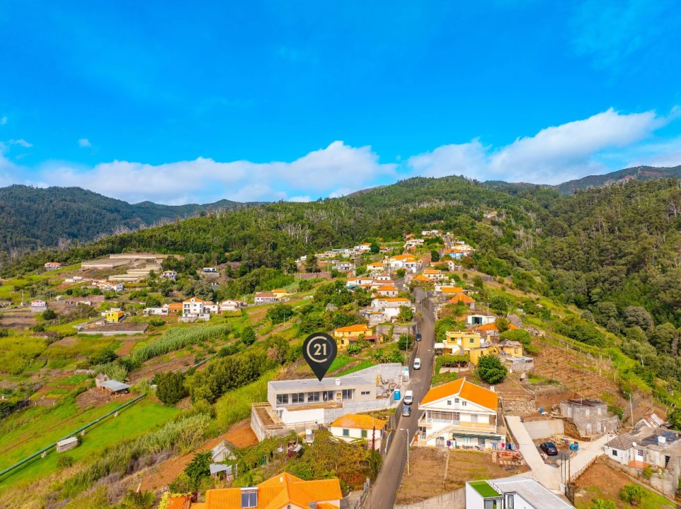 Moradia T3 para Venda em Calheta Foto 21