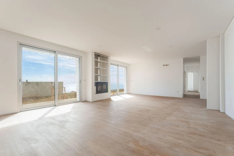 Moradia T3 para Venda em Calheta Foto 4