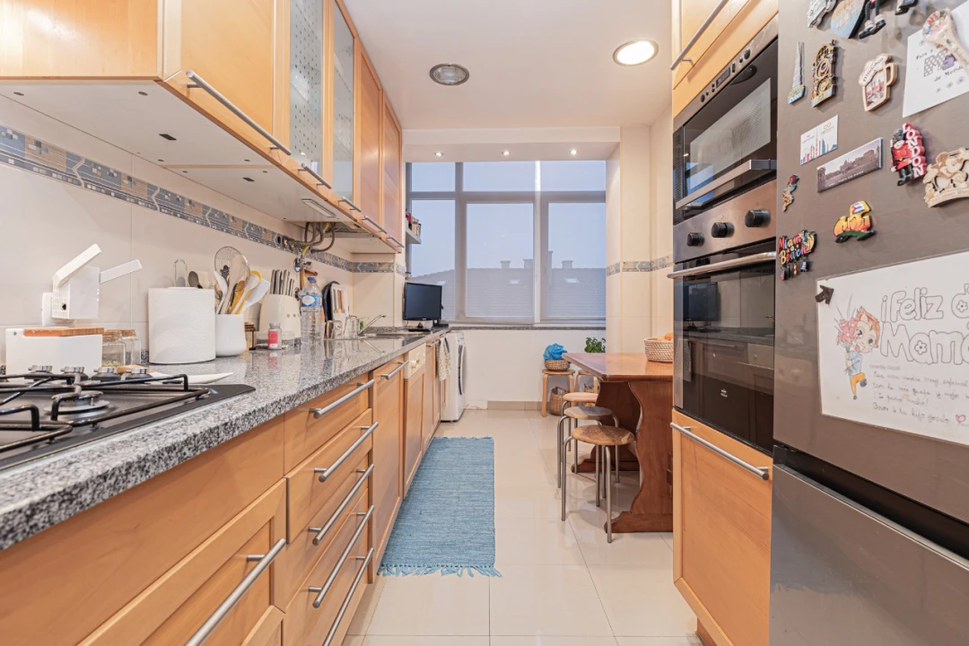 Apartamento T3 para Venda em Porto Salvo Foto 19