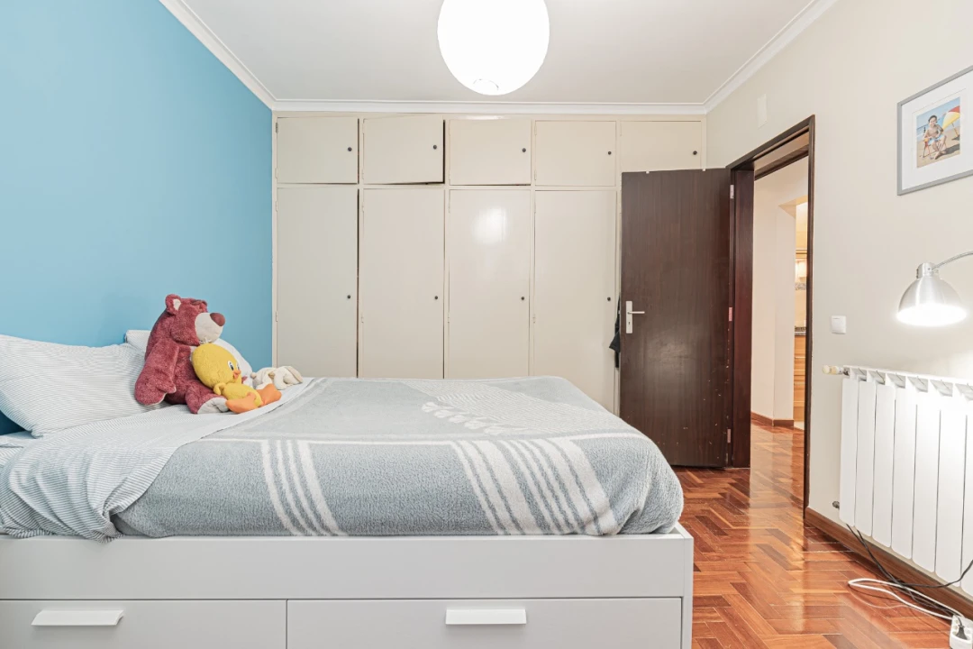 Apartamento T3 para Venda em Porto Salvo Foto 21