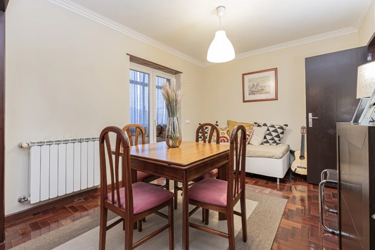 Apartamento T3 para Venda em Porto Salvo Foto 10