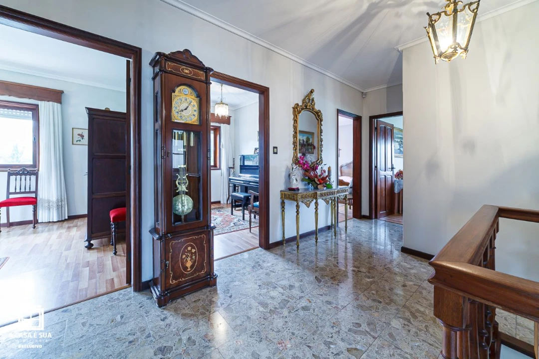 Moradia T5 para Venda em São João Foto 18