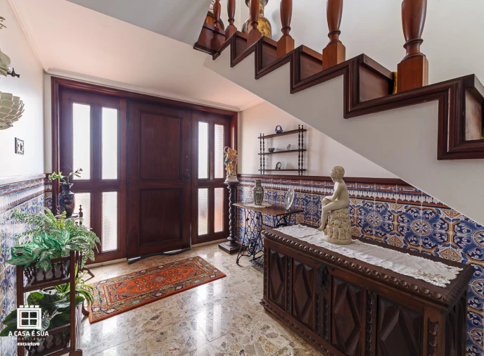 Moradia T5 para Venda em São João Foto 10