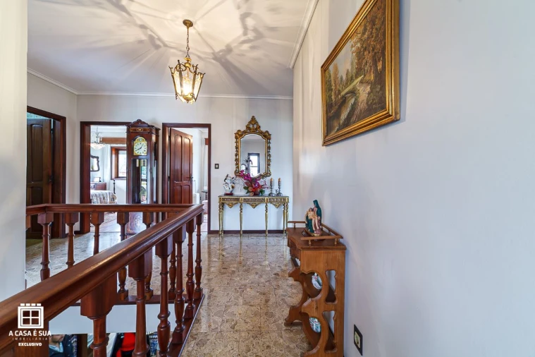 Moradia T5 para Venda em São João Foto 15