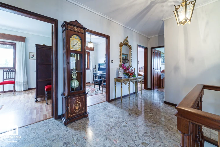 Moradia T5 para Venda em São João Foto 18