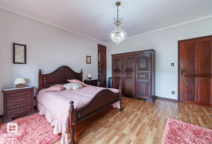 Moradia T5 para Venda em São João Foto 22