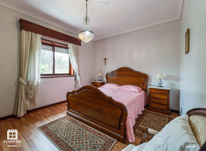 Moradia T5 para Venda em São João Foto 28