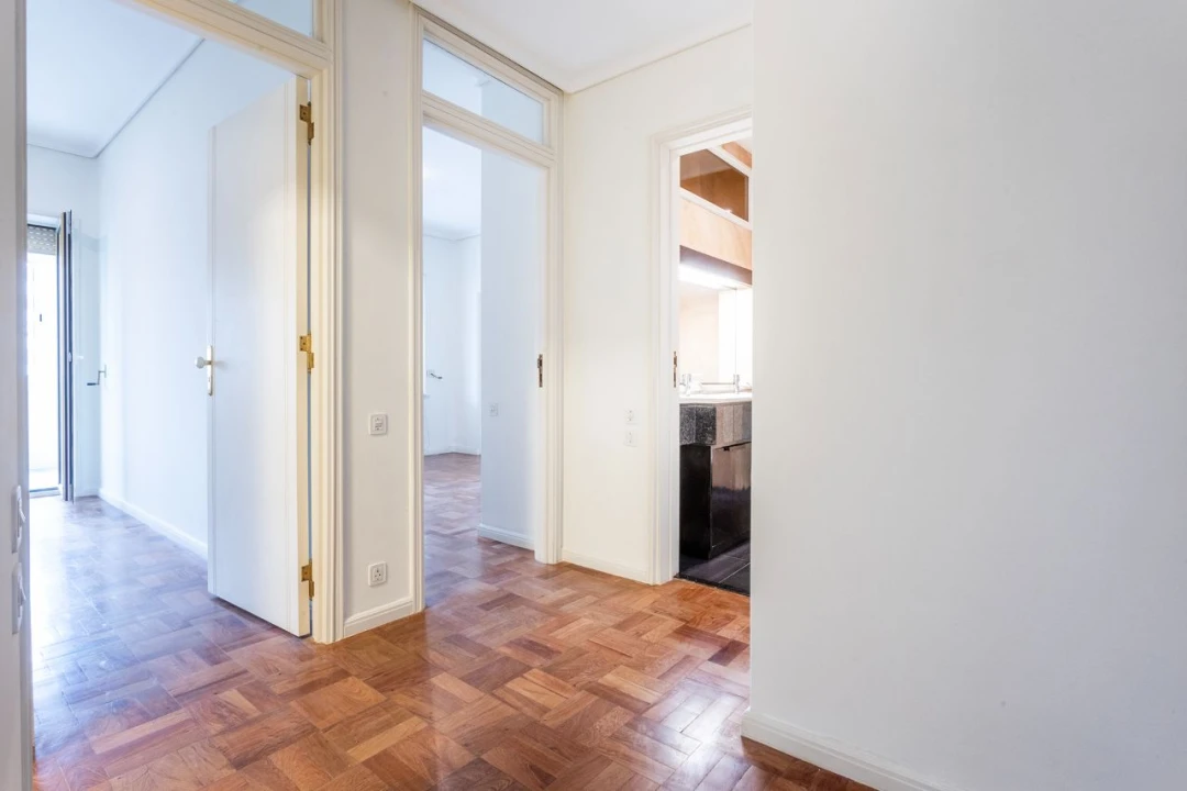 Apartamento T4 para Arrendamento em Lisboa Foto 17