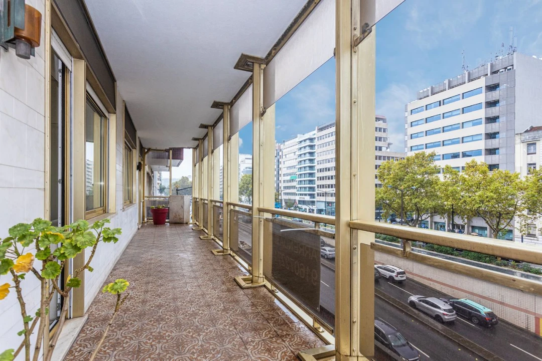 Apartamento T4 para Arrendamento em Lisboa Foto 46