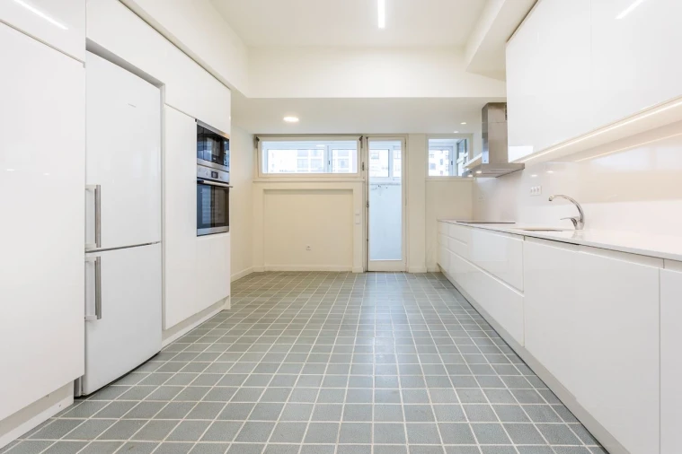 Apartamento T4 para Arrendamento em Lisboa Foto 40