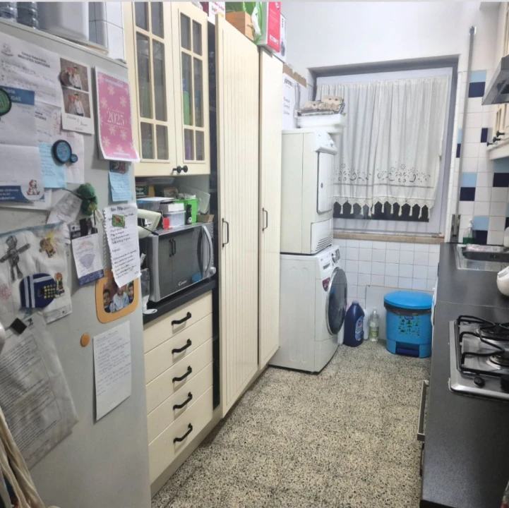 Apartamento T3 para Venda em Lisboa Foto 3