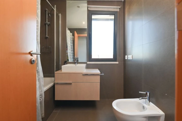 Apartamento T4 para Venda em Queluz de Baixo Foto 11