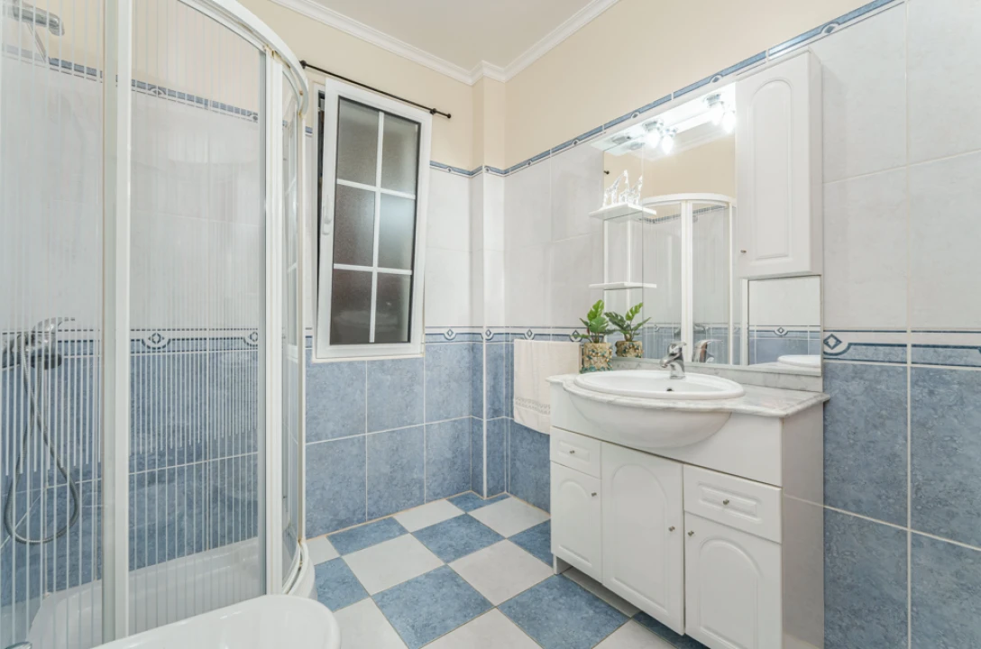 Moradia T3 para Venda em Canhas Foto 18