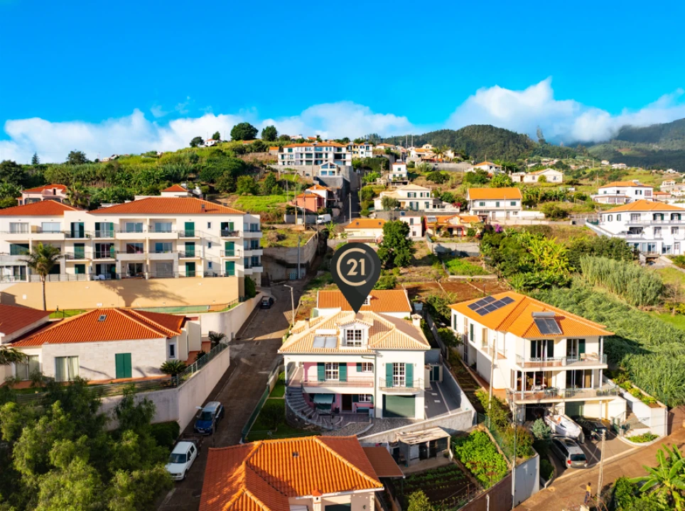 Moradia T3 para Venda em Canhas Foto 34