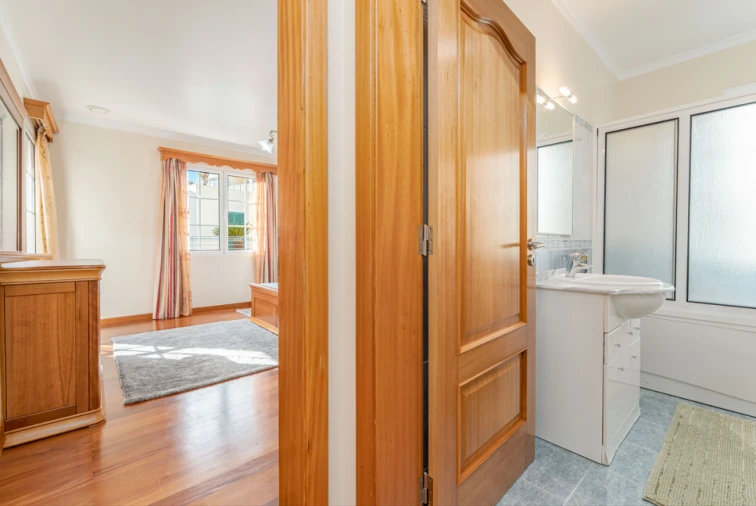 Moradia T3 para Venda em Canhas Foto 16