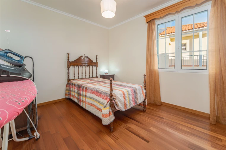 Moradia T3 para Venda em Canhas Foto 22