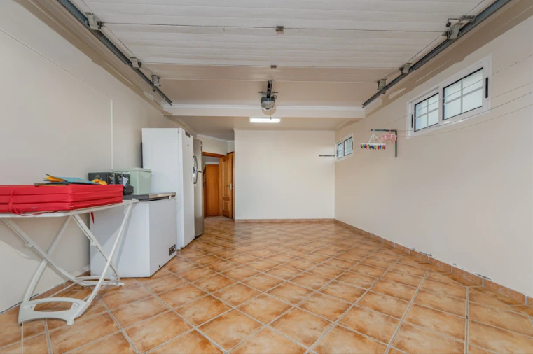 Moradia T3 para Venda em Canhas Foto 23