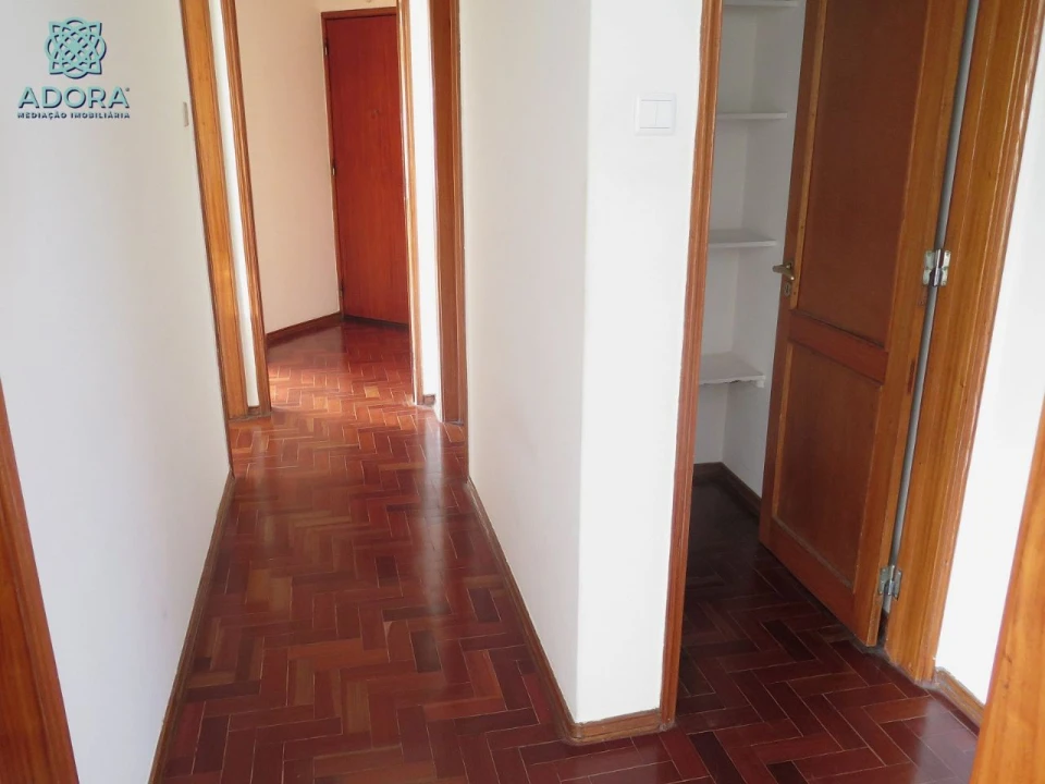 Apartamento T3 para Arrendamento em Cascais Foto 6
