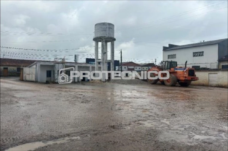Prédio para Venda em Zona Industrial En 1 Sul Foto 9