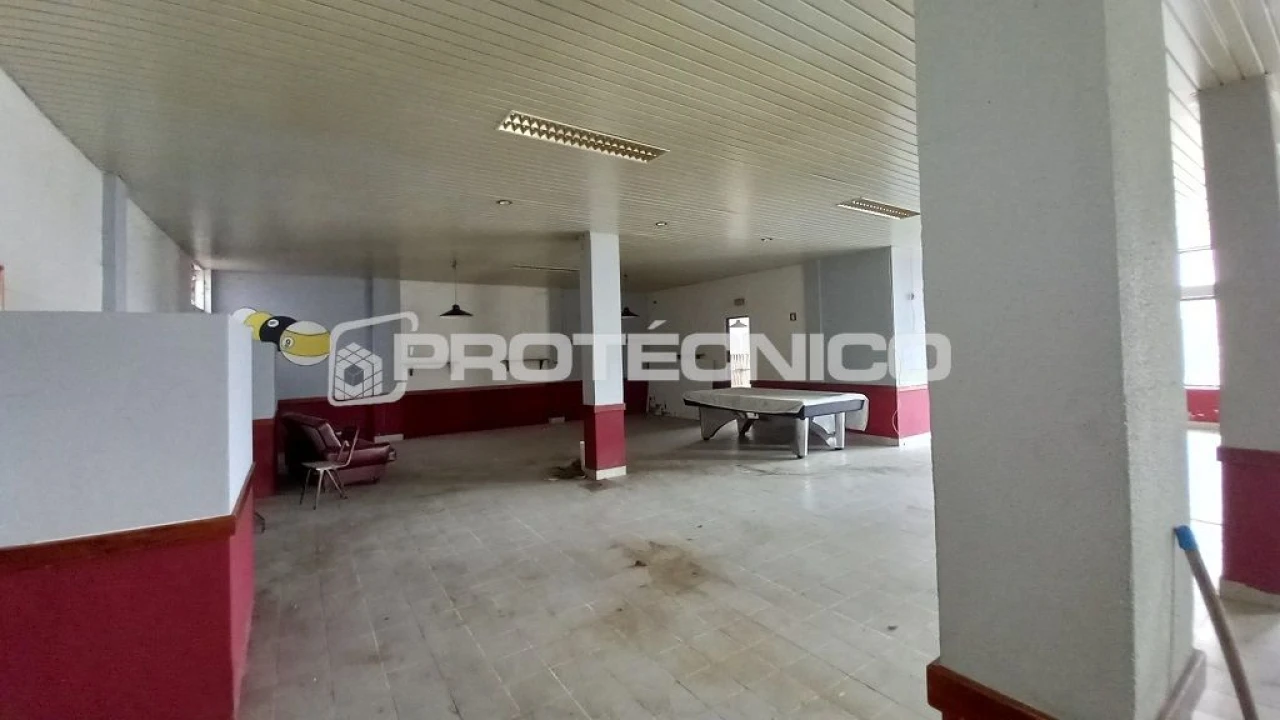 Loja para Venda em Mirandela Foto 1