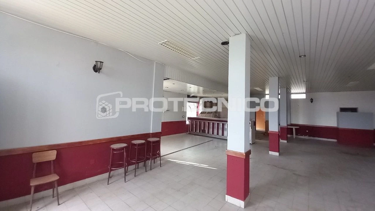 Loja para Venda em Mirandela Foto 3