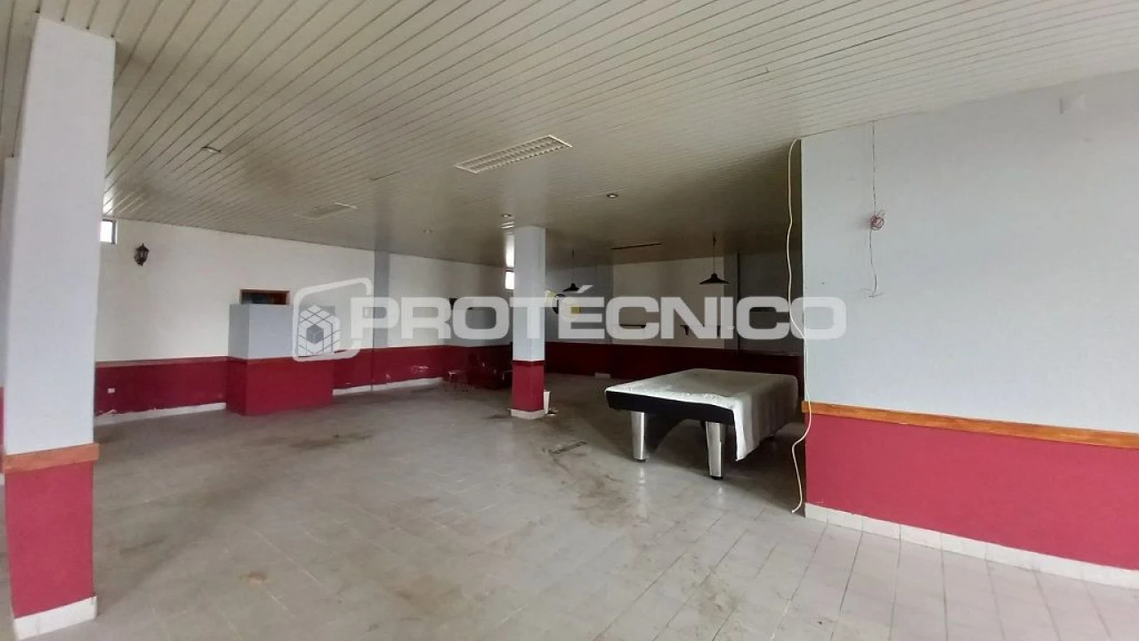 Loja para Venda em Mirandela Foto 7