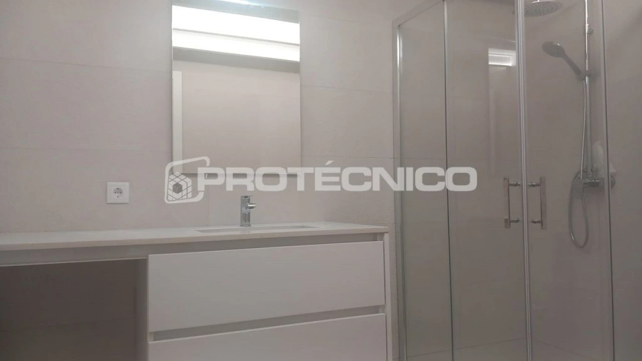 Apartamento T2 para Venda em Aveiro Foto 3