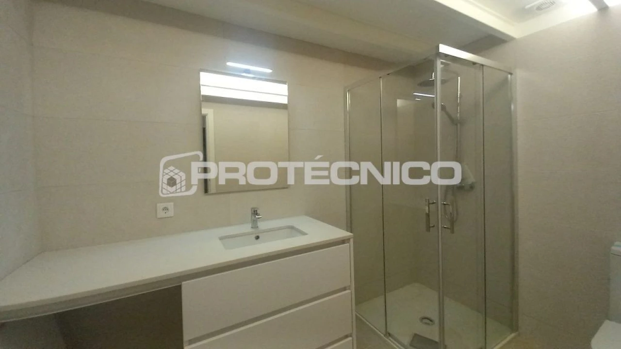Apartamento T2 para Venda em Aveiro Foto 5