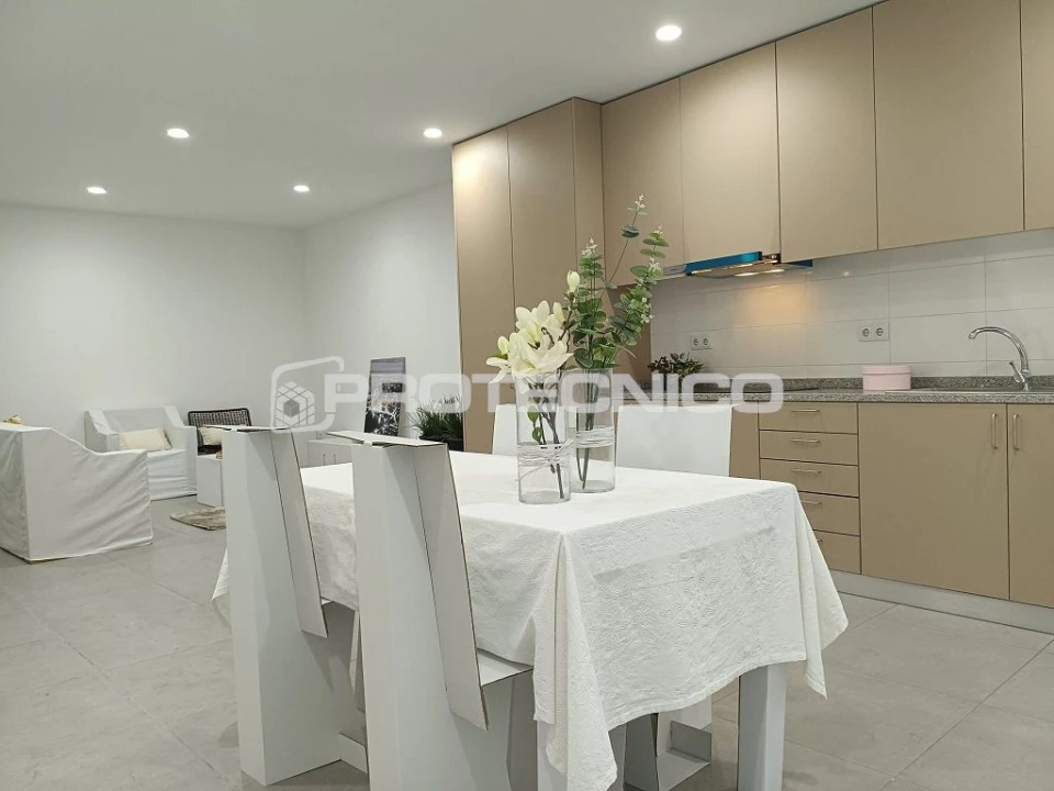 Apartamento T1 para Venda em Águeda Foto 6