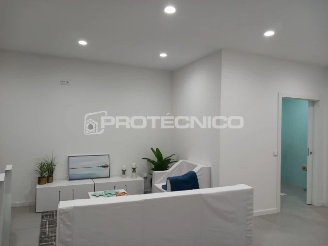 Apartamento T1 para Venda em Águeda Foto 2
