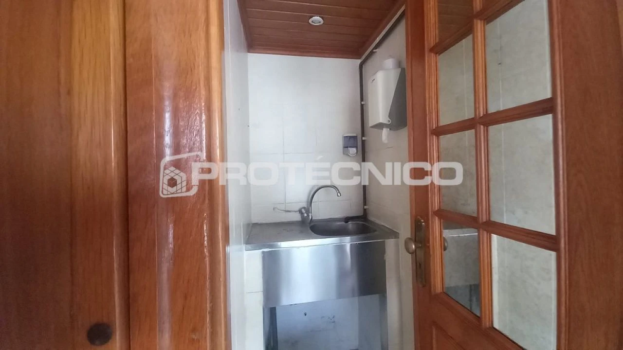 Loja para Venda em Aveiro Foto 5