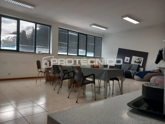 Prédio para Venda em Águeda Foto 15