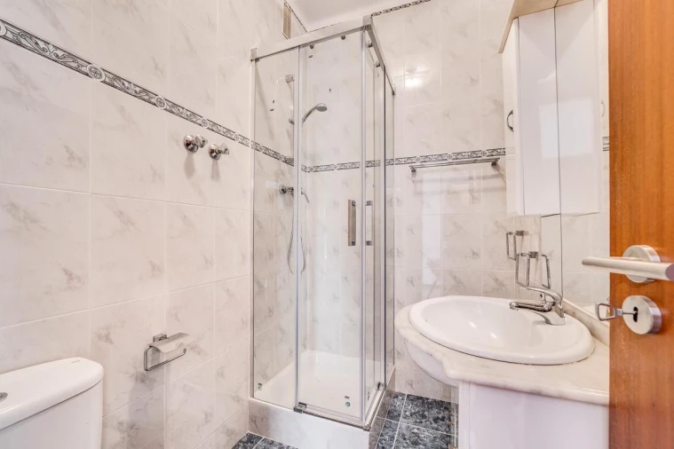 Apartamento T3 para Arrendamento em Lisboa Foto 7