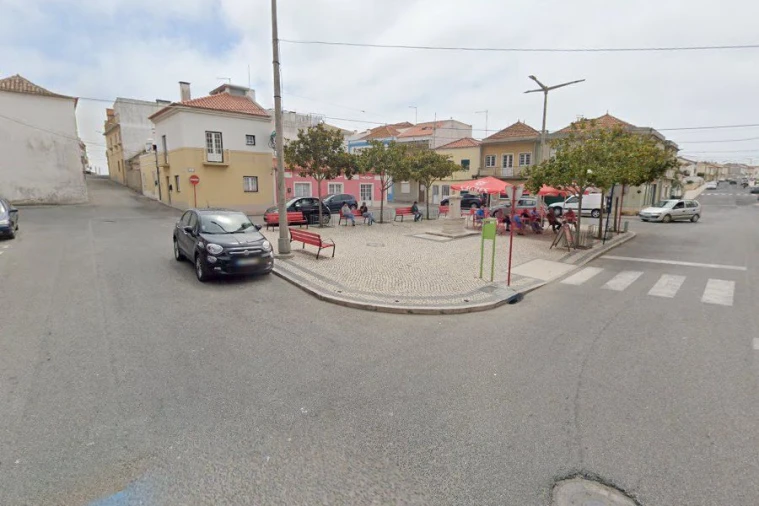 Loja para Venda em Peniche Foto 13