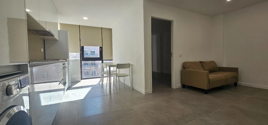 Apartamento T1 para Arrendamento em Aveiro Foto 2