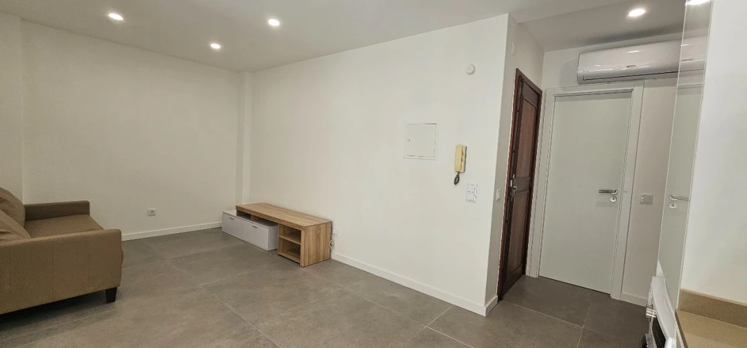 Apartamento T1 para Arrendamento em Aveiro Foto 5