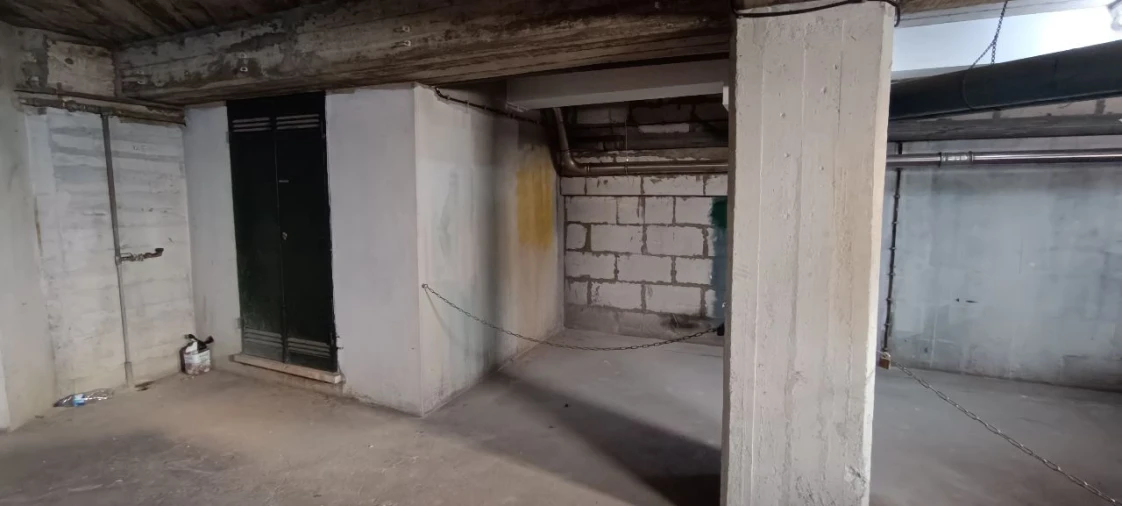 Garagem para Venda em Lisboa Foto 2