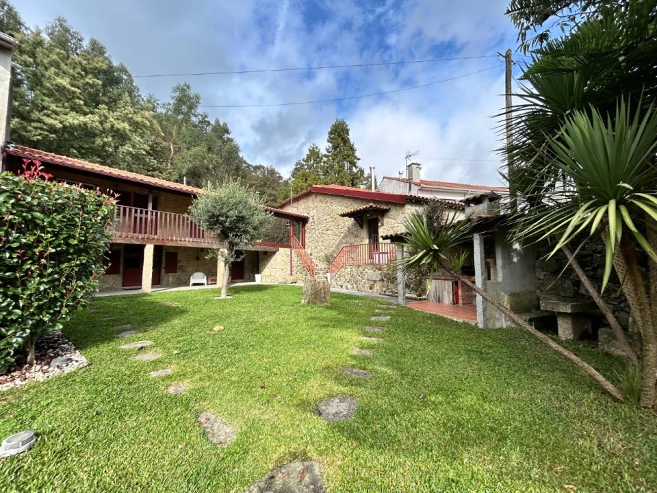 Moradia T2 para Venda em Dossãos Foto 11