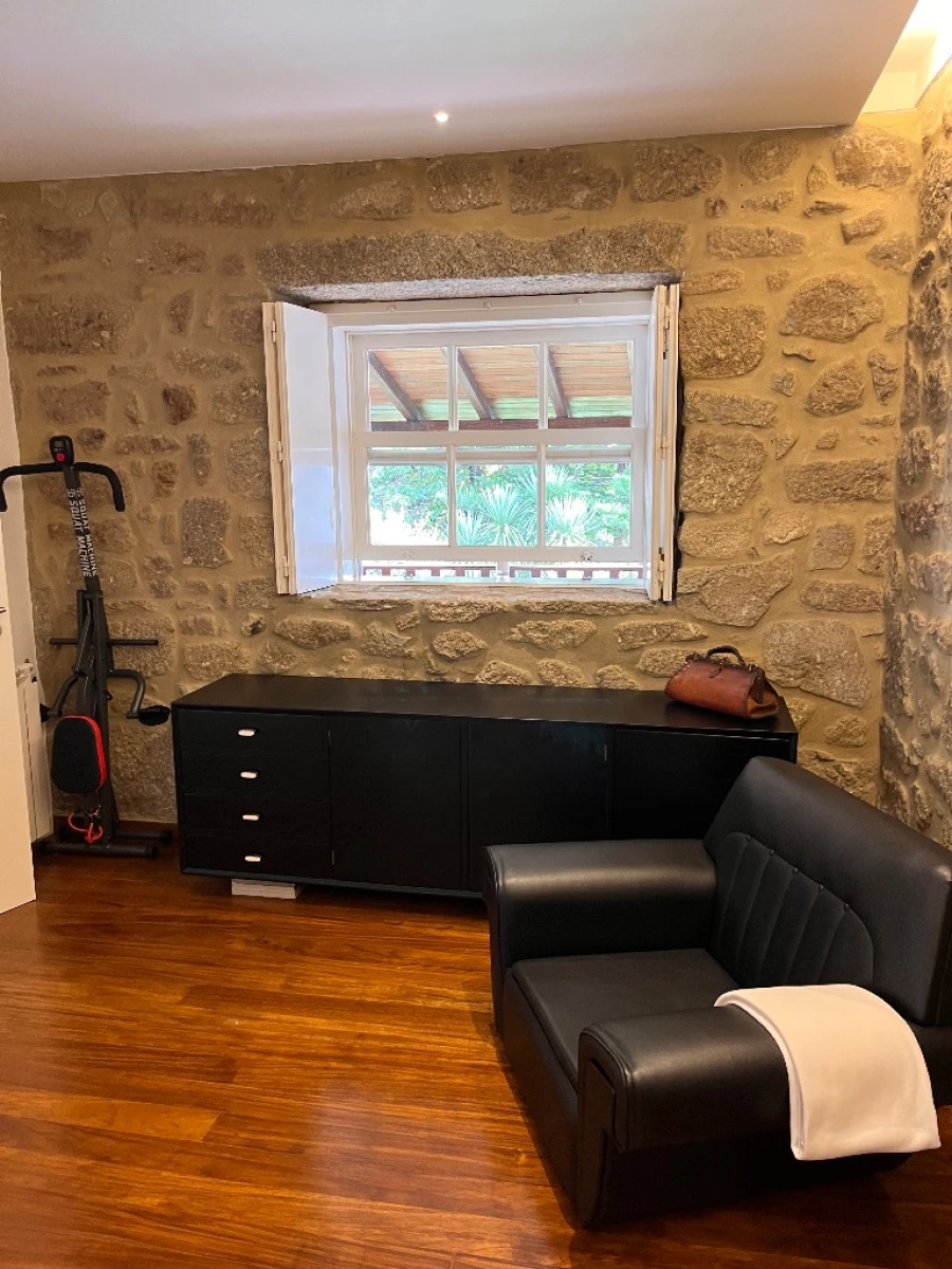 Moradia T2 para Venda em Dossãos Foto 16