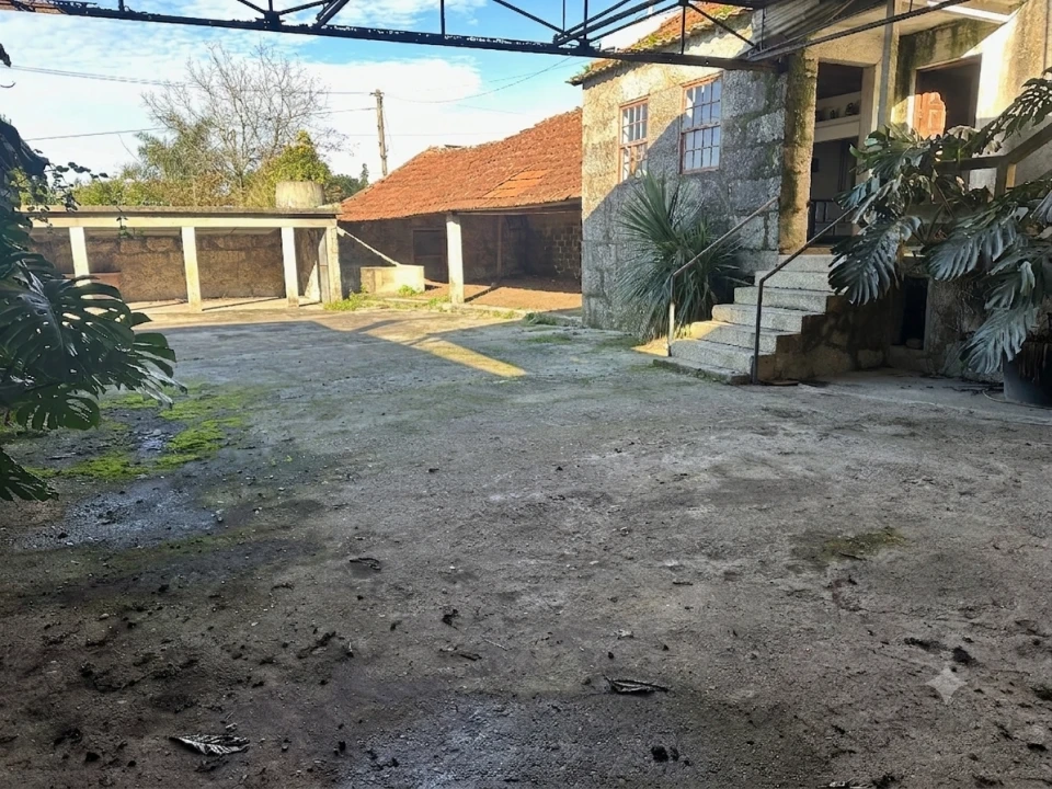 Quinta T4 para Venda em Negreiros Foto 6