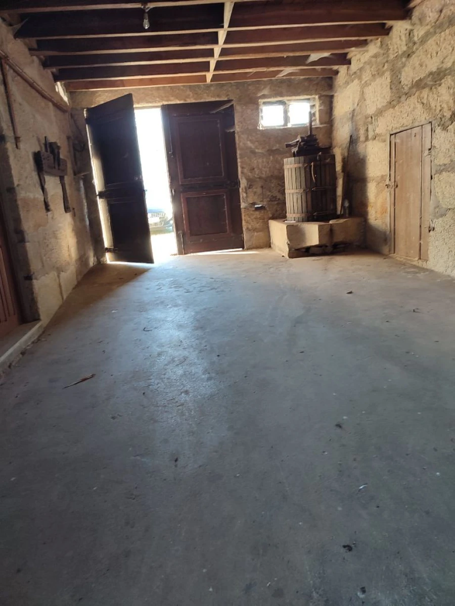 Quinta T4 para Venda em Negreiros Foto 3