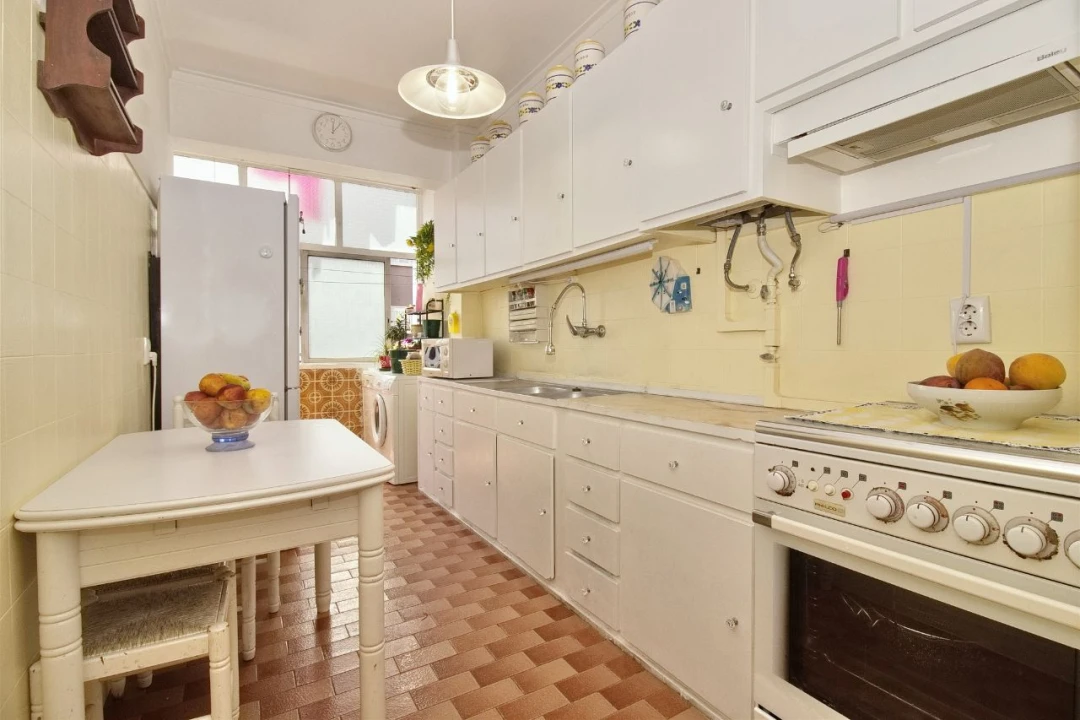 Apartamento T3 para Venda em Queluz de Baixo Foto 9