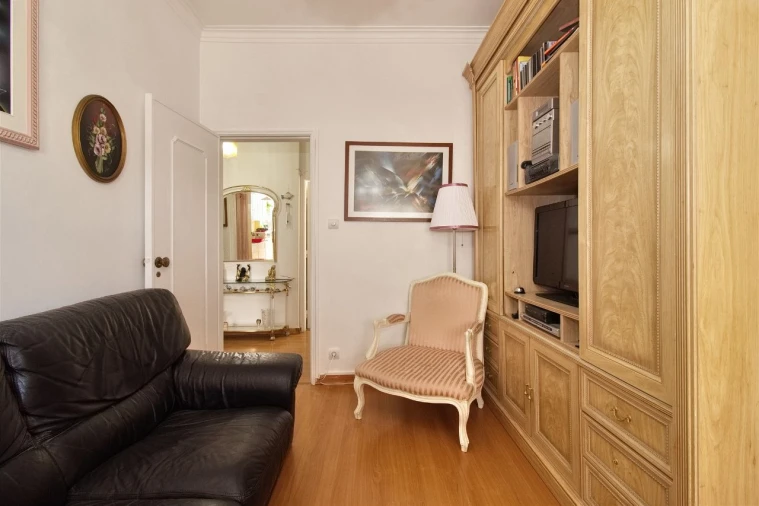 Apartamento T3 para Venda em Queluz de Baixo Foto 2