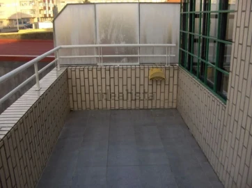 Apartamento T1 para Arrendamento em Porto