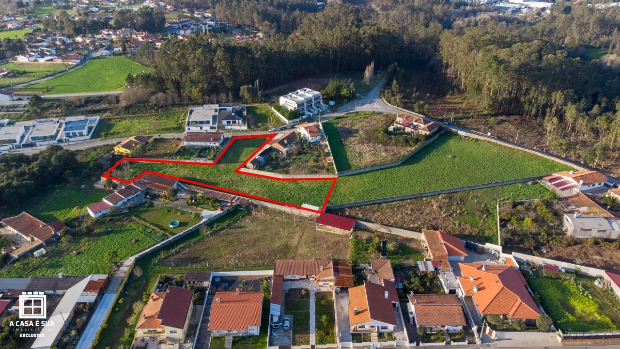 Terreno P/ Prédio para Venda em Badoucos Foto 11